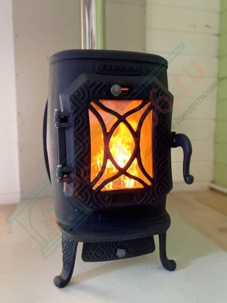 Чугунная отопительная печь Теплодар "Verona" под ключ (монтаж 02.2024)