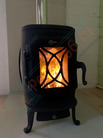 Чугунная отопительная печь Теплодар "Verona" под ключ (монтаж 02.2024)